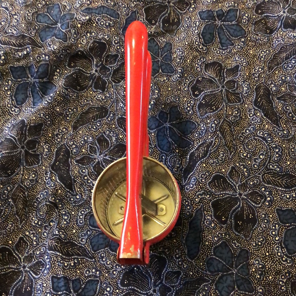 Vintage Manual Press - Picture 2 of 4